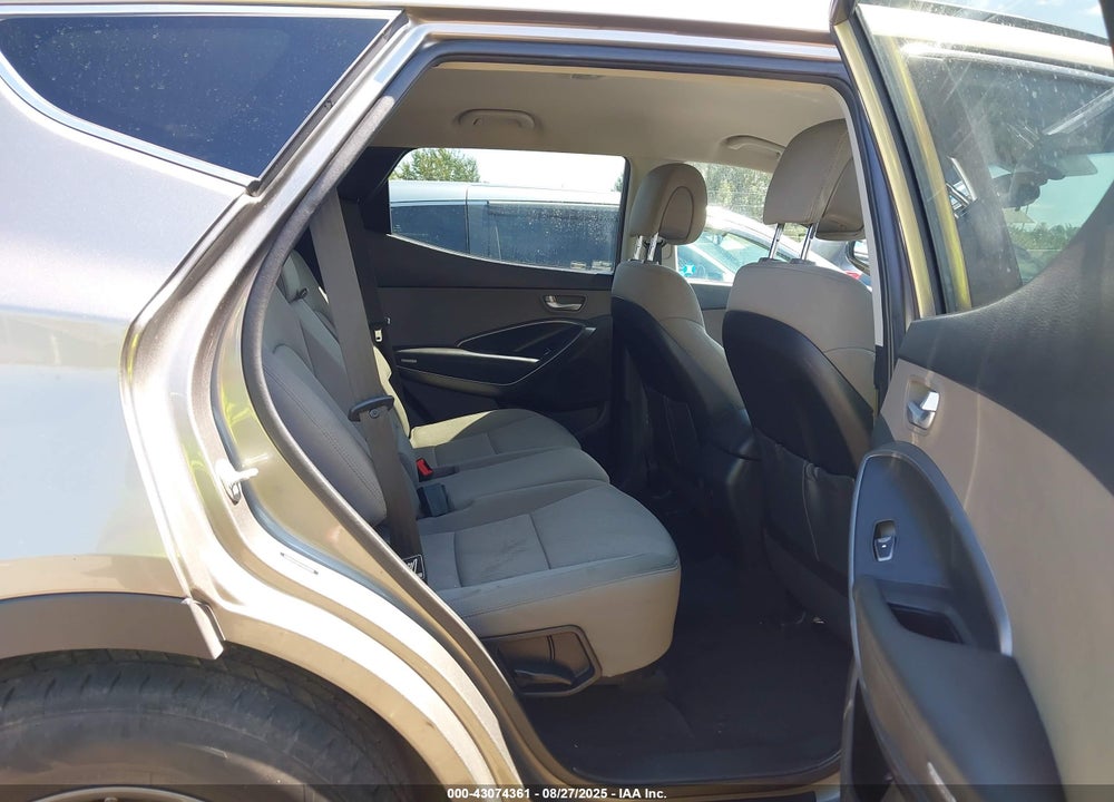 2017 HYUNDAI SANTA FE VIN: 5NMZUDLB8HH048065