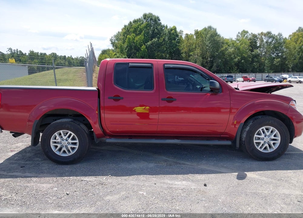 2015 NISSAN FRONTIER VIN: 1N6AD0EV5FN700022