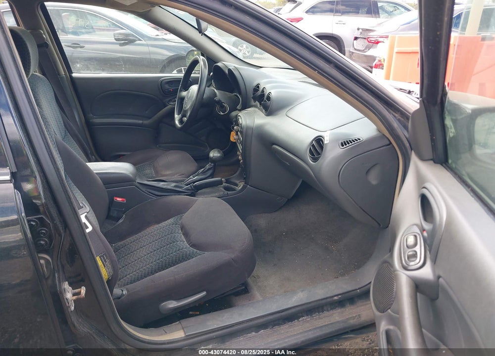 2004 PONTIAC GRAND AM SE VIN: 1G2NE52F84M682246