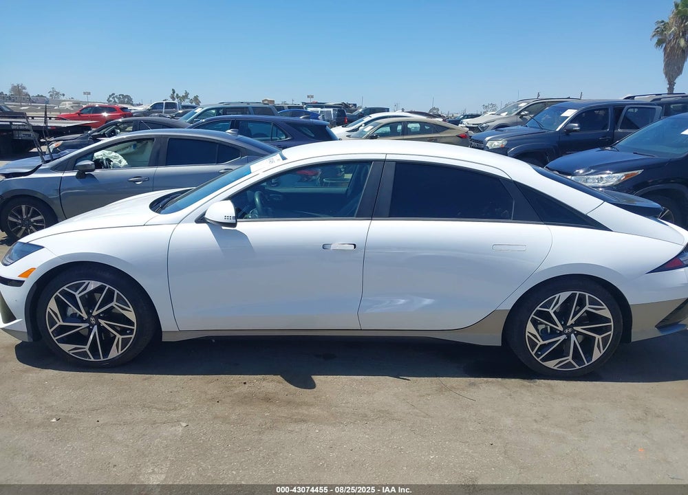 2024 HYUNDAI IONIQ 6 SEL VIN: KMHM34AA4RA054444