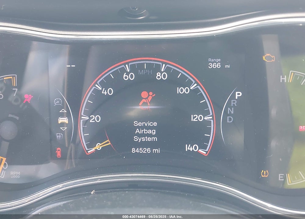 2019 JEEP GRAND CHEROKEE LAREDO E 4X4 VIN: 1C4RJFAG7KC849143