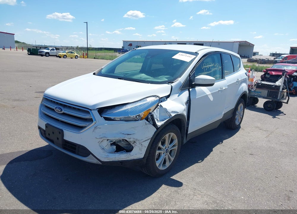 2019 FORD ESCAPE SE VIN: 1FMCU9GD3KUB04410