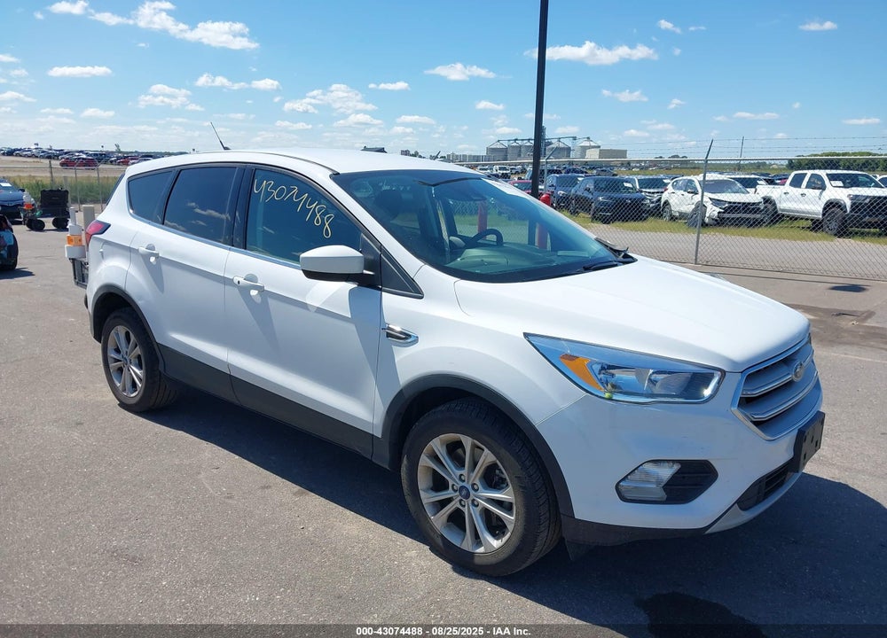 2019 FORD ESCAPE SE VIN: 1FMCU9GD3KUB04410