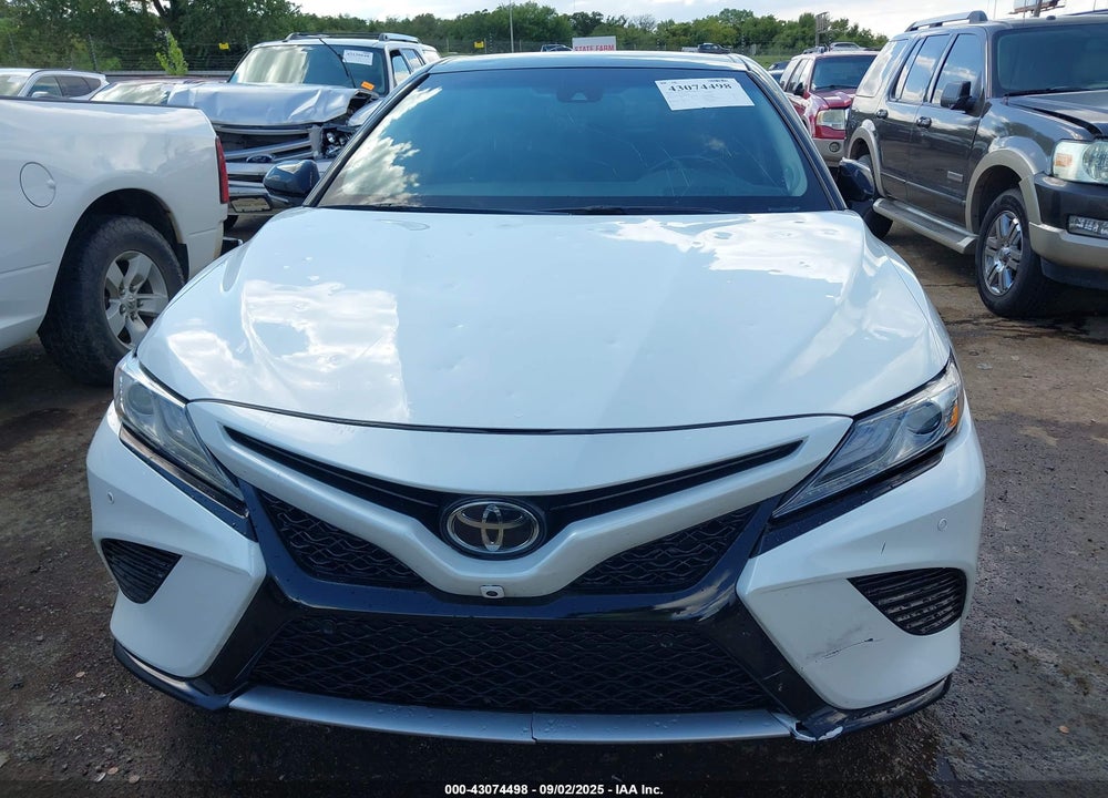 2018 TOYOTA CAMRY VIN: 4T1BZ1HK9JU006038