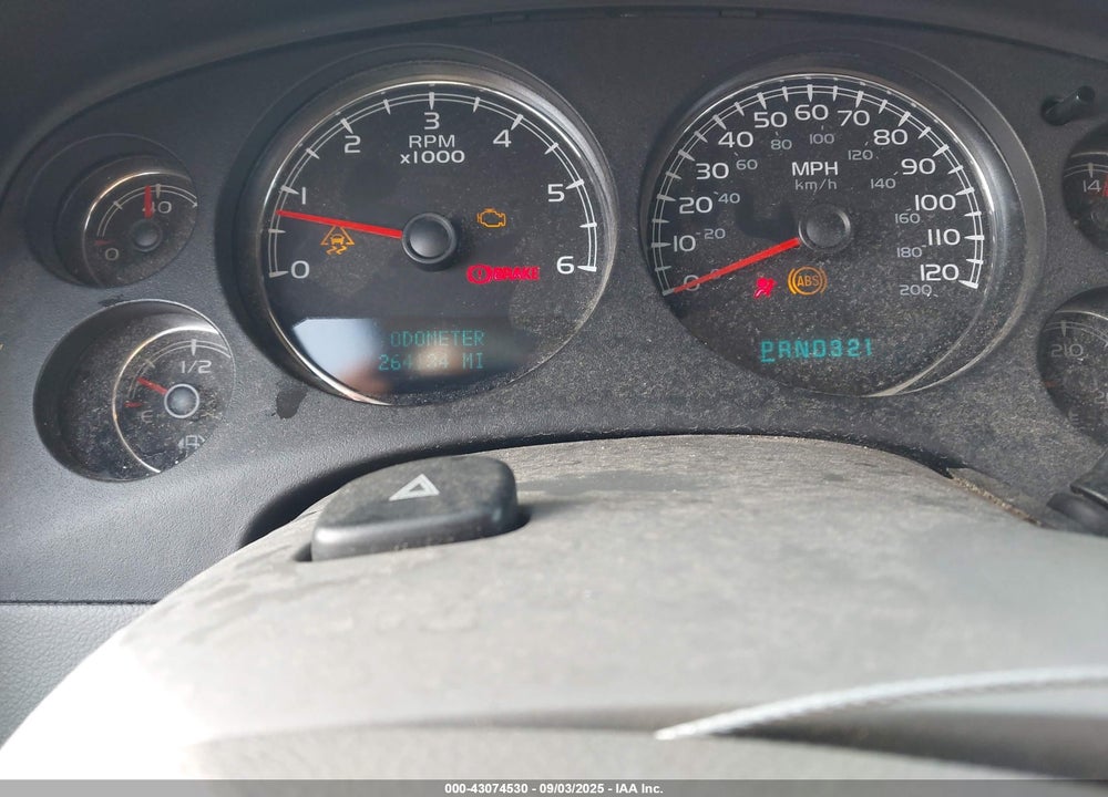 2007 CHEVROLET SUBURBAN 1500 LTZ VIN: 1GNFC16097J323988