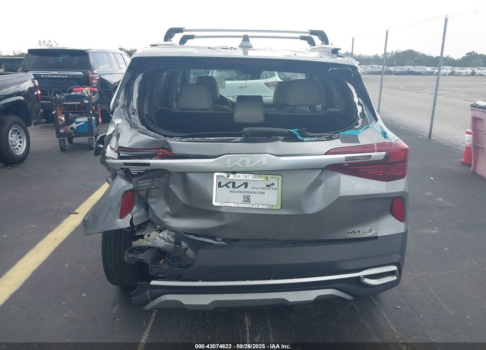 2022 KIA SELTOS VIN: KNDETCA27N7293473