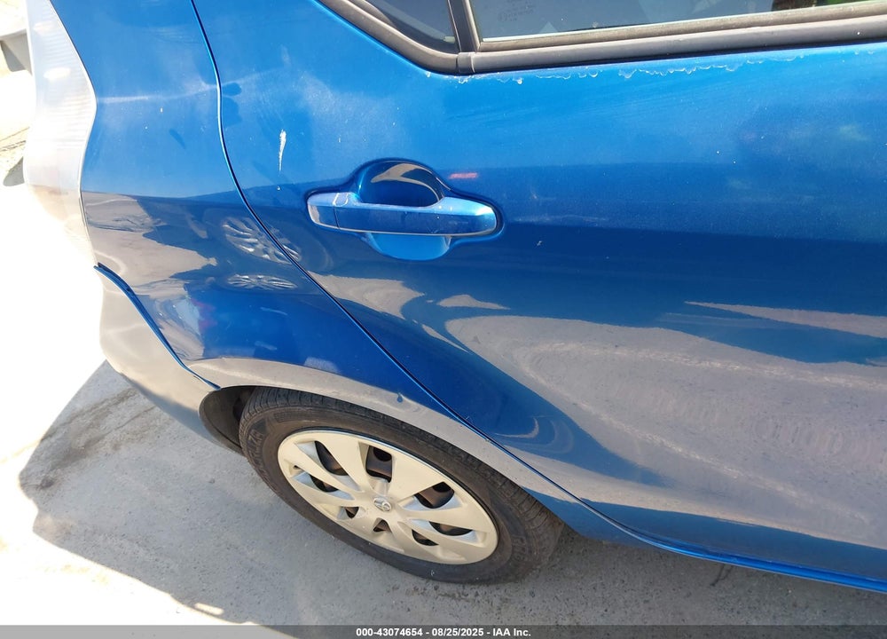 2012 TOYOTA PRIUS C VIN: JTDKDTB30C1504830