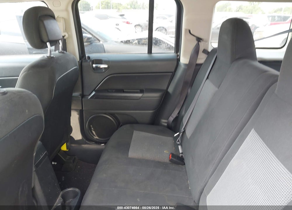 2016 JEEP PATRIOT VIN: 1C4NJPBB3GD813118