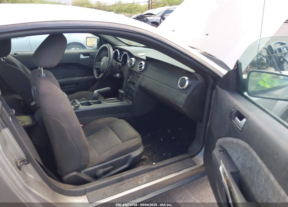 2008 FORD MUSTANG V6 DELUXE/V6 PREMIUM VIN: 1ZVHT80N685142241