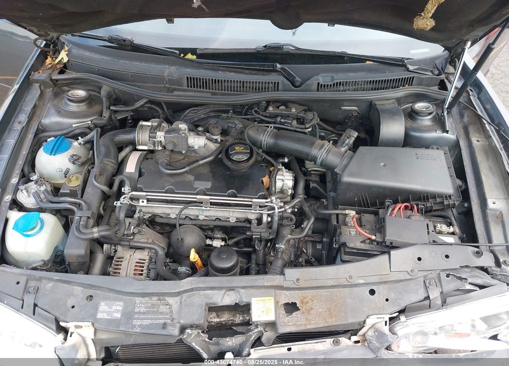 2005 VOLKSWAGEN GOLF GLS TDI VIN: 9BWGR61J754011999