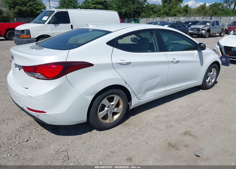 2015 HYUNDAI ELANTRA SE VIN: 5NPDH4AEXFH564701