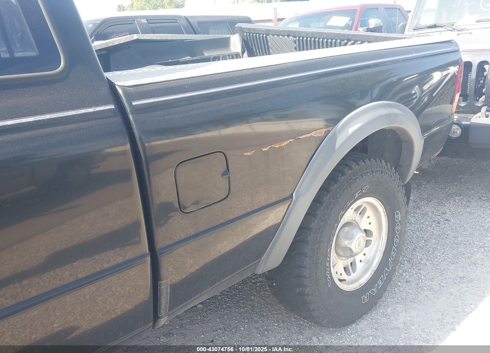 1995 FORD RANGER SUPER CAB VIN: 1FTCR15X8SPA47530