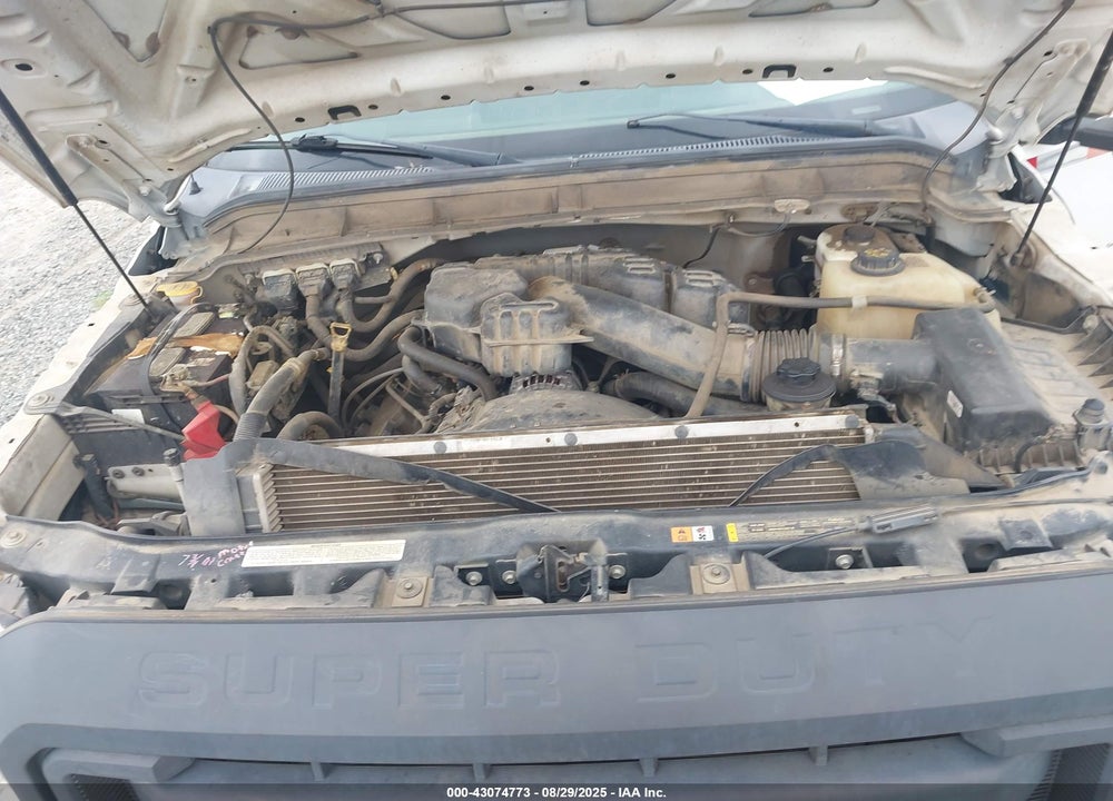 2015 FORD F-350 CHASSIS XL VIN: 1FDRF3G62FEB33447