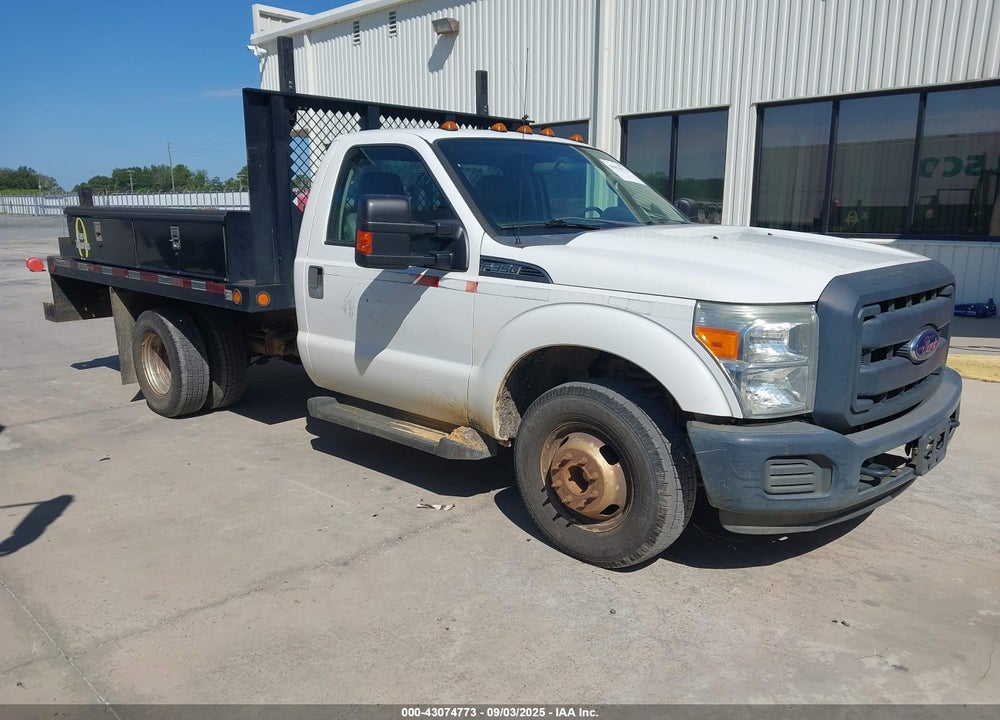 2015 FORD F-350 CHASSIS XL VIN: 1FDRF3G62FEB33447
