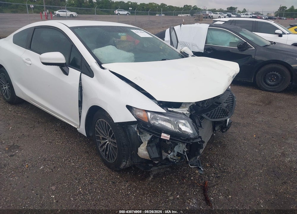 2015 HONDA CIVIC VIN: 2HGFG3B51FH506216