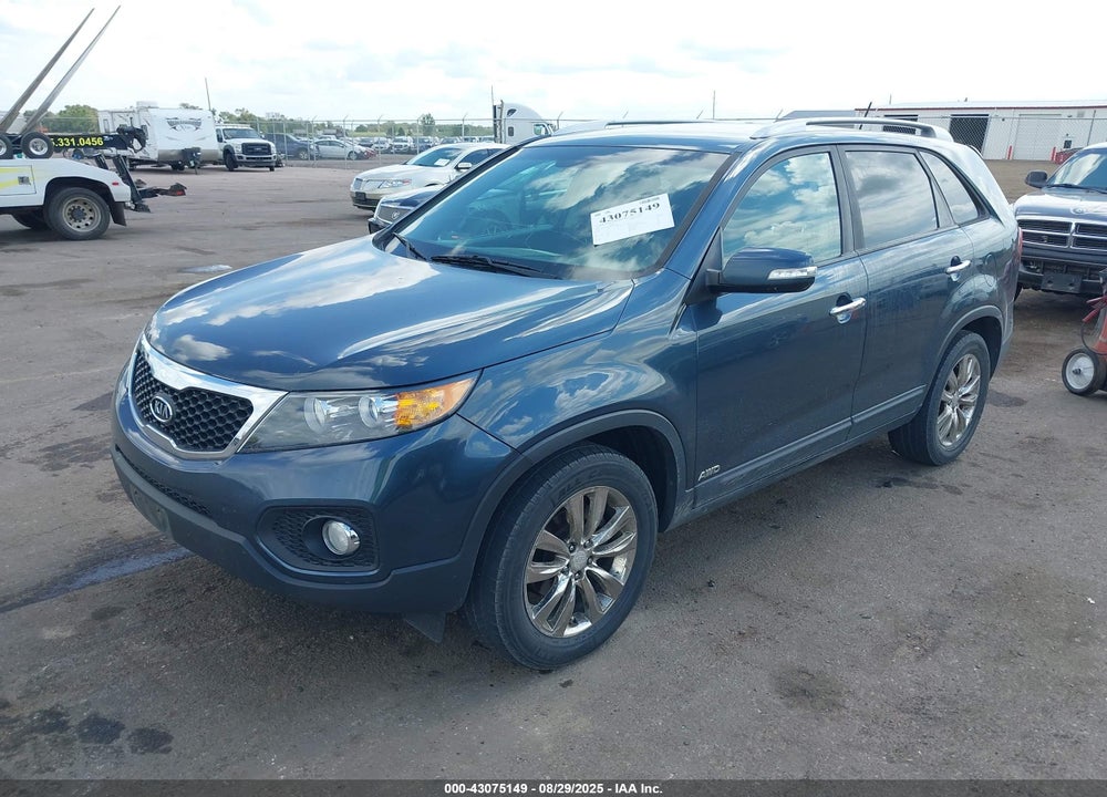 2011 KIA SORENTO VIN: 5XYKUDA26BG061659