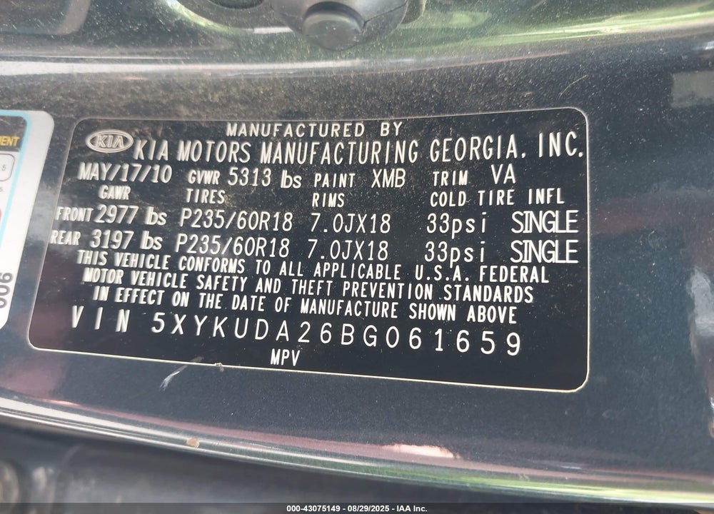 2011 KIA SORENTO VIN: 5XYKUDA26BG061659