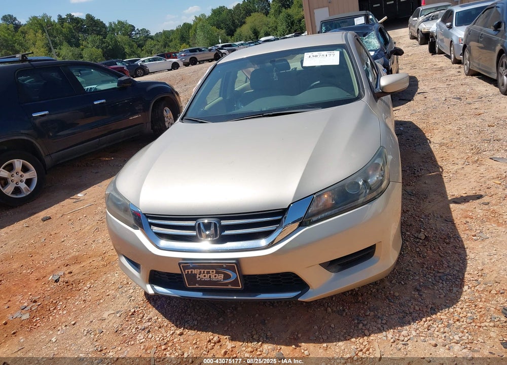 2015 HONDA ACCORD LX VIN: 1HGCR2F31FA042245
