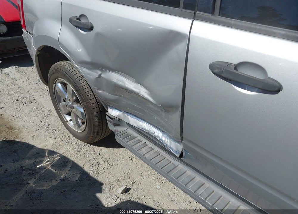 2008 FORD ESCAPE XLT VIN: 1FMCU03188KB10263