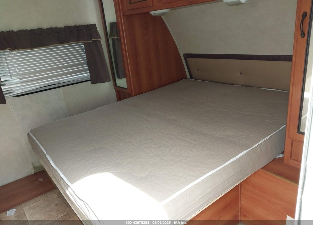 2010 COACHMEN OTHER VIN: 5ZT2FETBXAA001510