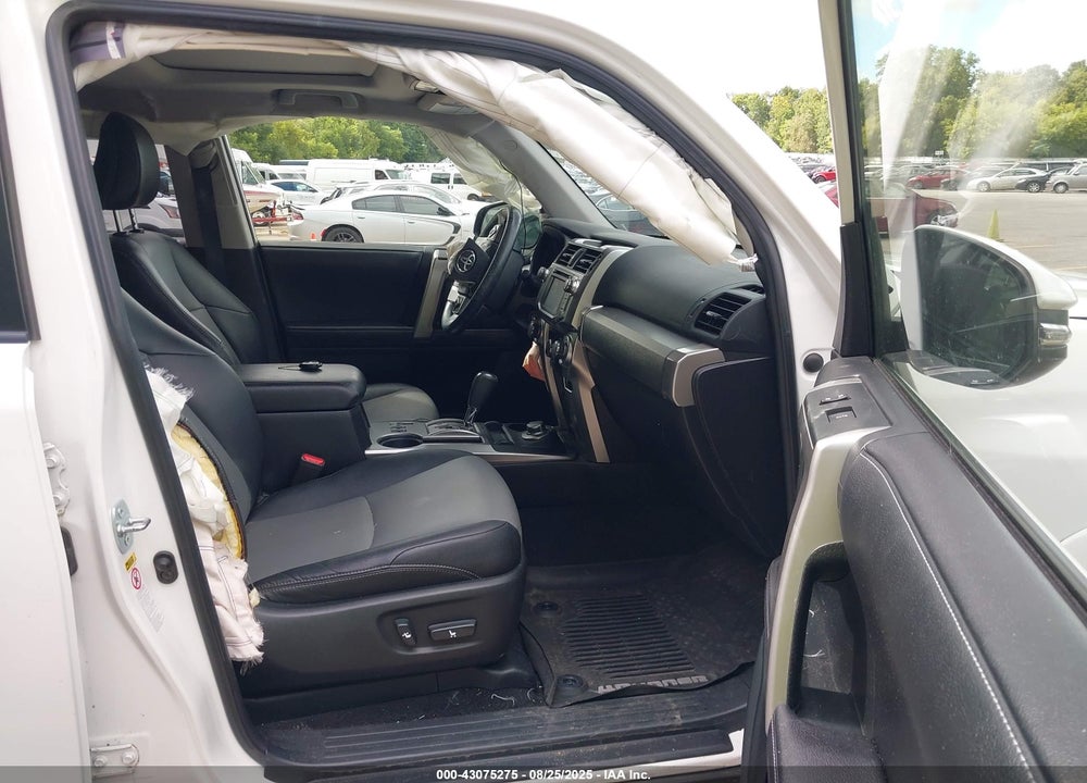 2016 TOYOTA 4RUNNER SR5 PREMIUM VIN: JTEBU5JR0G5397015