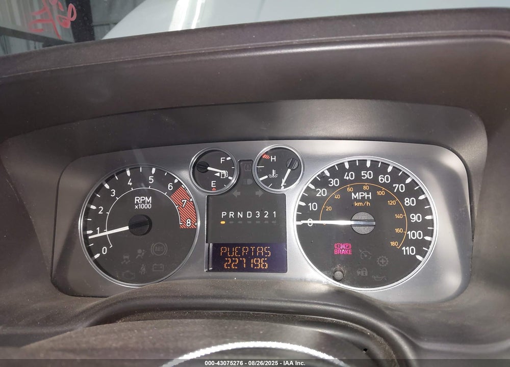 2006 HUMMER H3 VIN: 5GTDN136068175375