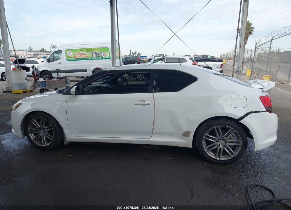 2011 SCION TC VIN: JTKJF5C73B3010458