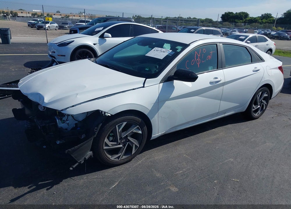 2025 HYUNDAI ELANTRA SEL SPORT VIN: KMHLM4DG3SU930692