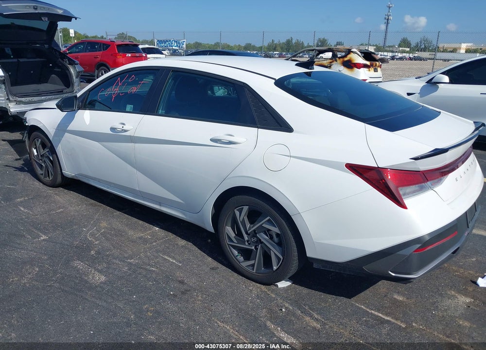 2025 HYUNDAI ELANTRA SEL SPORT VIN: KMHLM4DG3SU930692