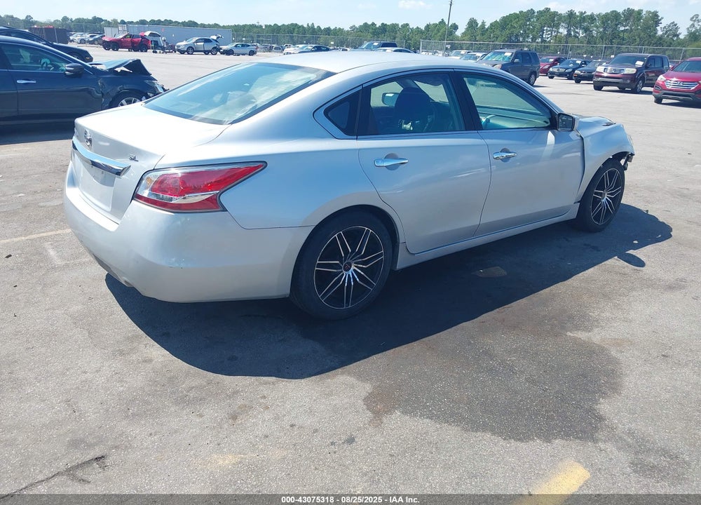 2015 NISSAN ALTIMA VIN: 1N4AL3AP2FN392148