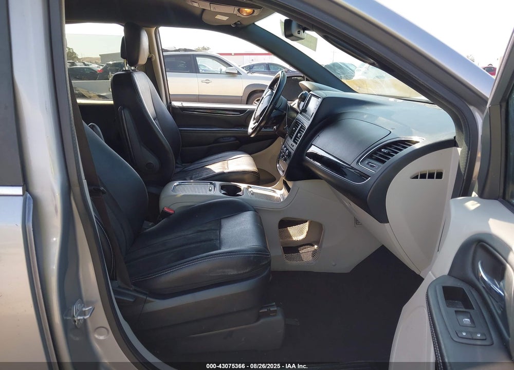 2019 DODGE GRAND CARAVAN SXT VIN: 2C4RDGCG3KR635316