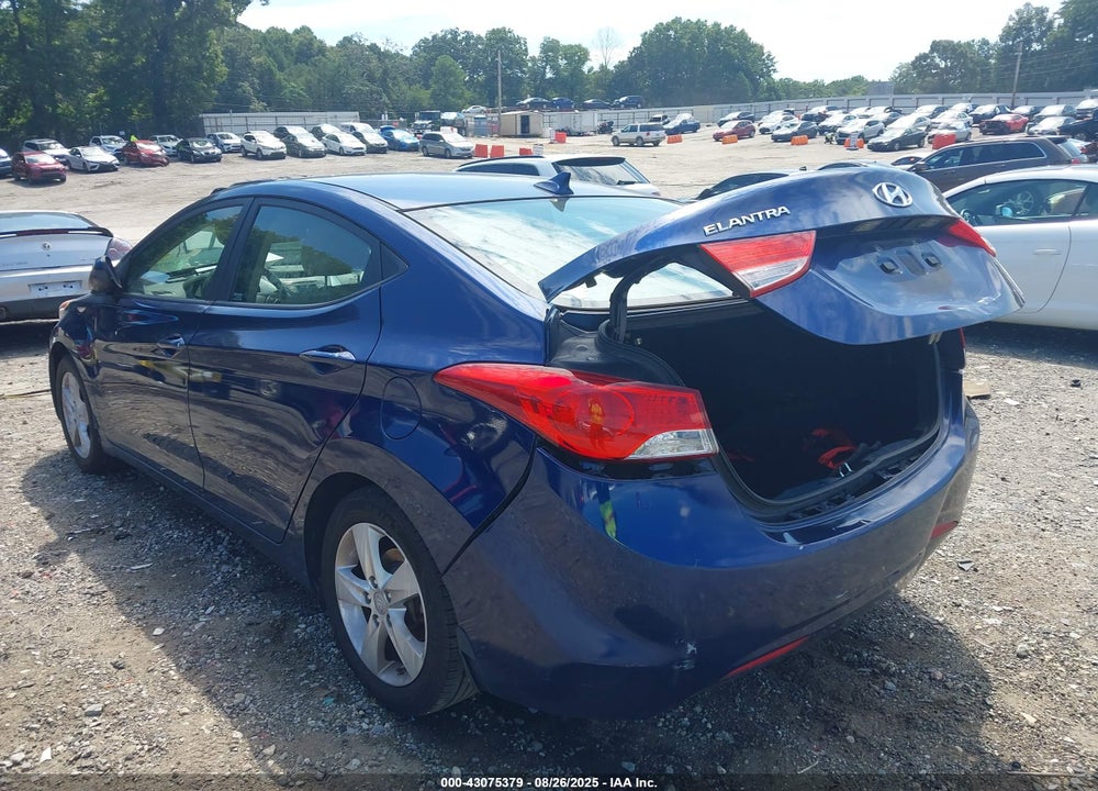 2013 HYUNDAI ELANTRA GLS VIN: KMHDH4AE6DU838927
