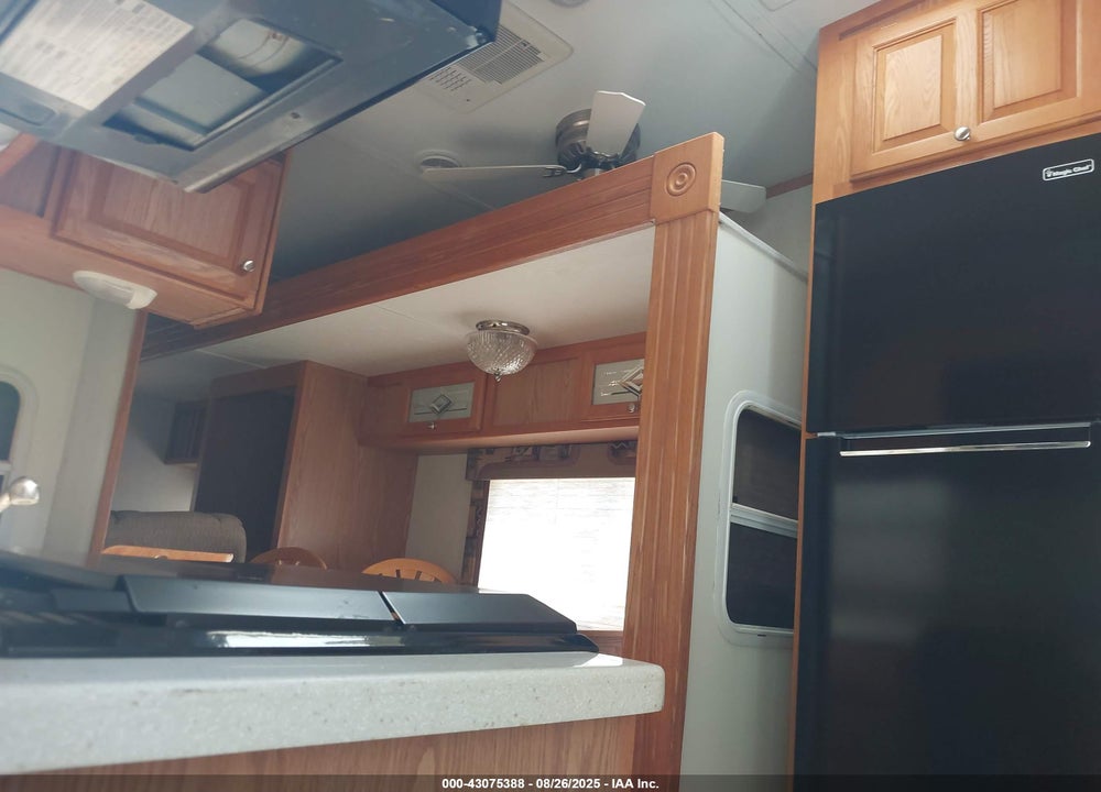2004 PILGRIM INTERNATIONAL VIN: 5L4FM362541002036