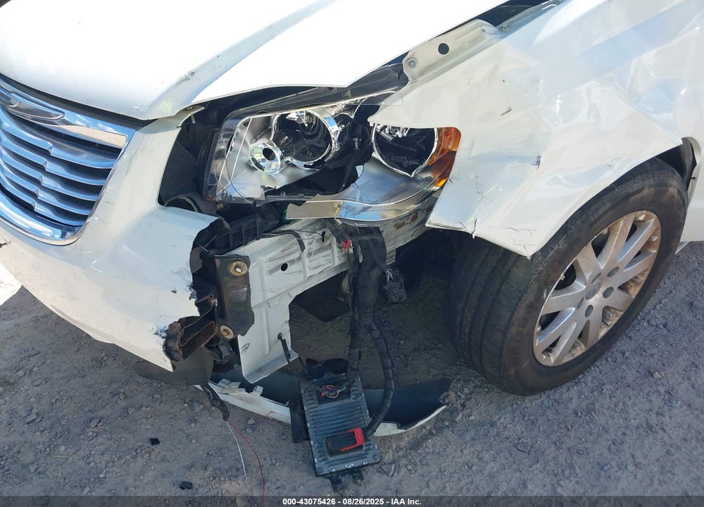 2013 CHRYSLER TOWN & COUNTRY TOURING VIN: 2C4RC1BG7DR631404