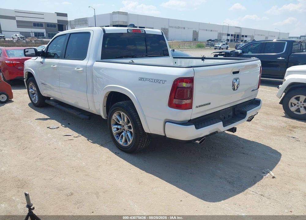 2021 RAM 1500 LAIE  4X4 5'7 BOX VIN: 1C6SRFJT4MN810113