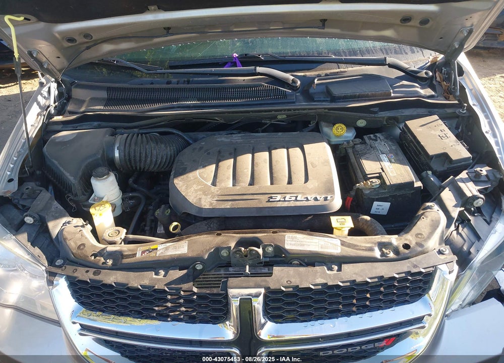 2015 DODGE GRAND CARAVAN SXT VIN: 2C4RDGCG1FR717289