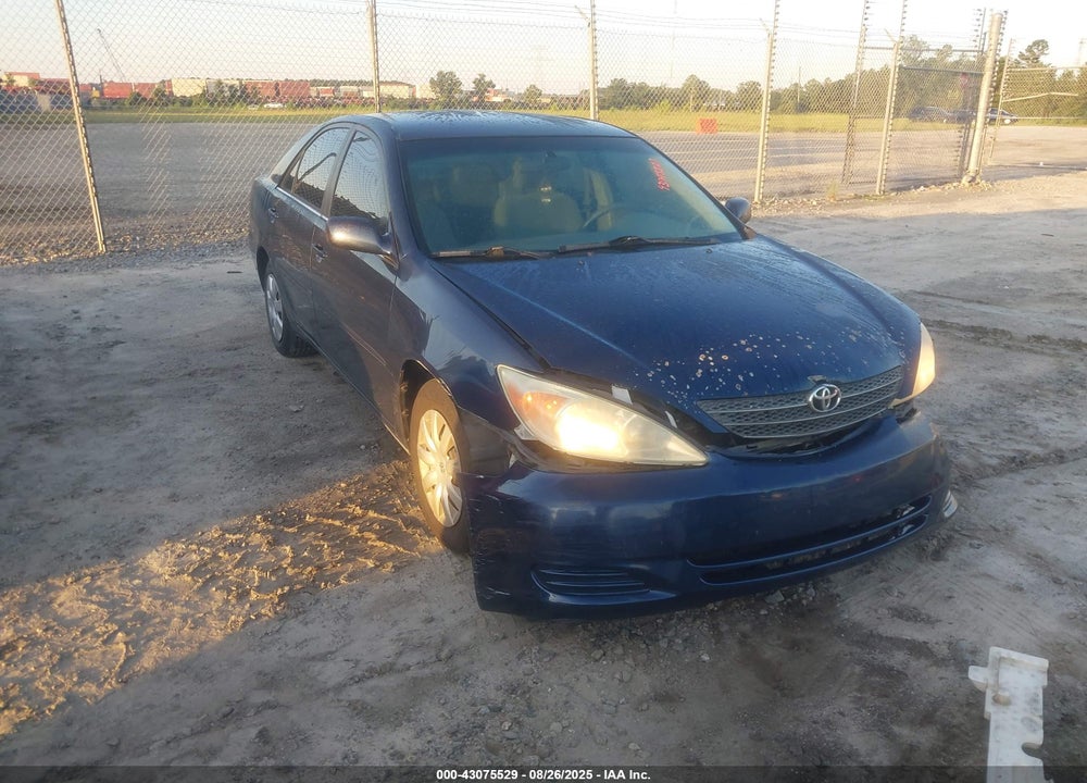 2004 TOYOTA CAMRY LE VIN: 4T1BE32K64U286909
