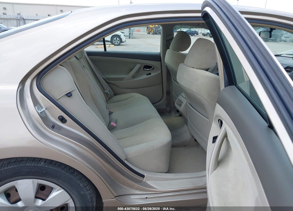 2007 TOYOTA CAMRY LE VIN: JTNBE46K573084413