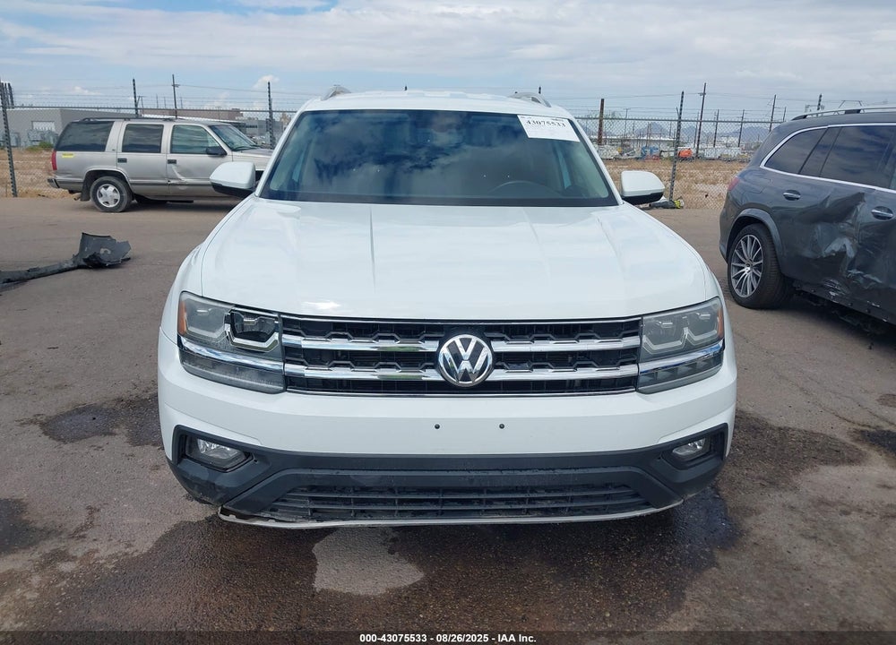 2018 VOLKSWAGEN ATLAS VIN: 1V2CR2CA4JC505900