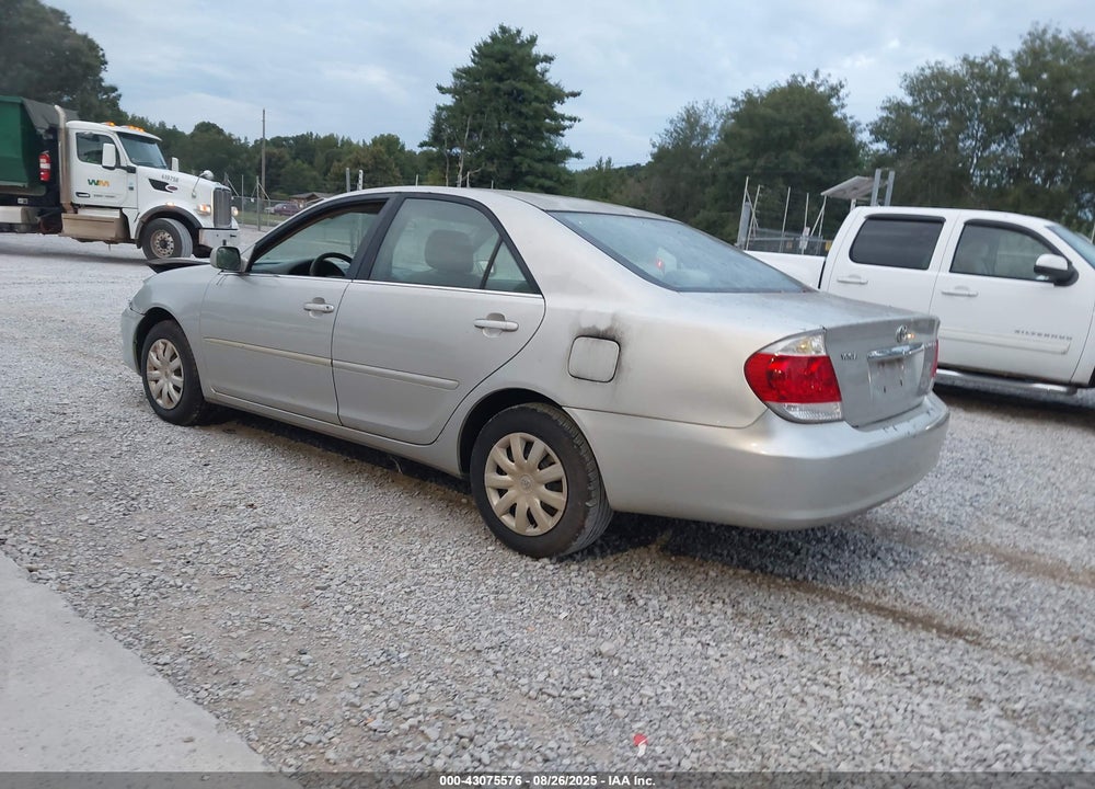 2005 TOYOTA CAMRY LE/XLE/SE VIN: 4T1BE32K75U524848