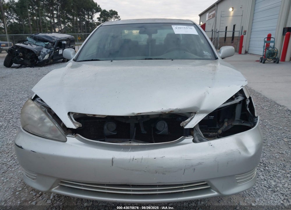 2005 TOYOTA CAMRY LE/XLE/SE VIN: 4T1BE32K75U524848