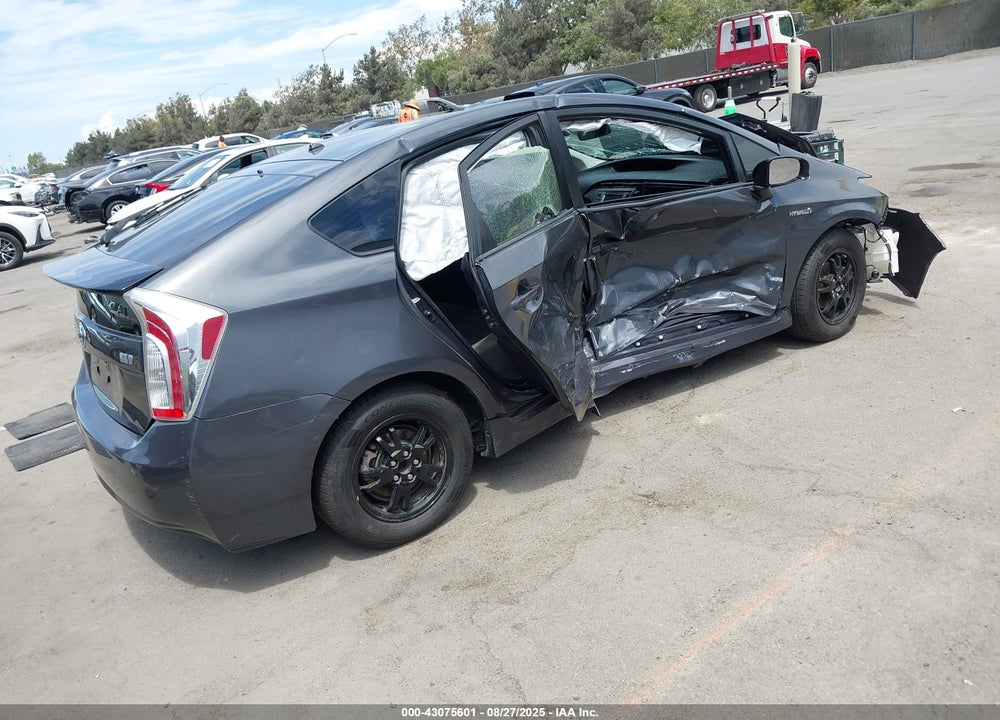 2014 TOYOTA PRIUS VIN: JTDKN3DU6E0364889