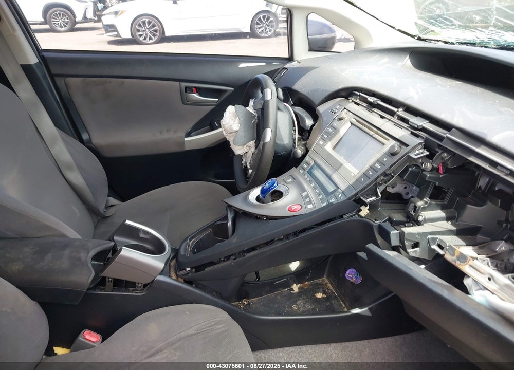 2014 TOYOTA PRIUS VIN: JTDKN3DU6E0364889