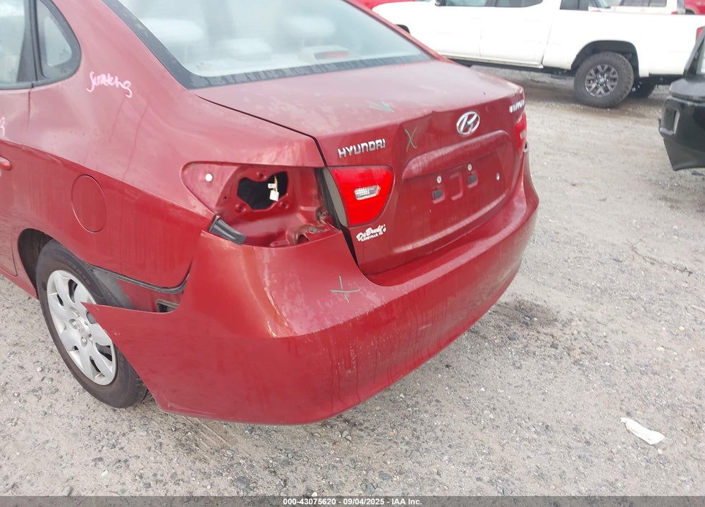 2008 HYUNDAI ELANTRA GLS/SE VIN: KMHDU46D78U454172