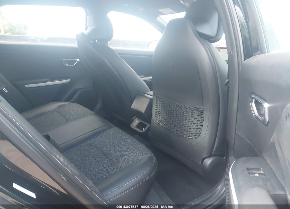 2025 KIA K4 VIN: 3KPFW4DE2SE141667