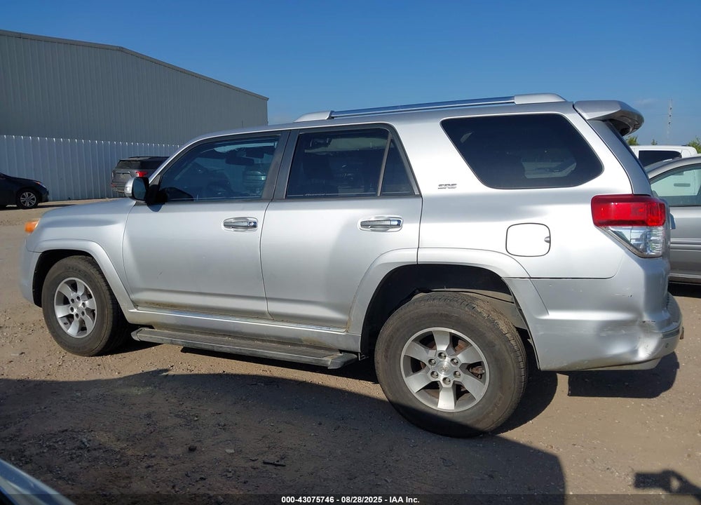 2011 TOYOTA 4RUNNER SR5 V6 VIN: JTEZU5JR5B5025936