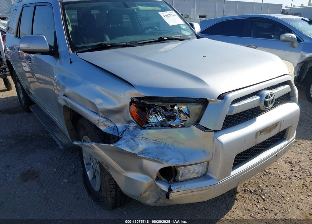 2011 TOYOTA 4RUNNER SR5 V6 VIN: JTEZU5JR5B5025936