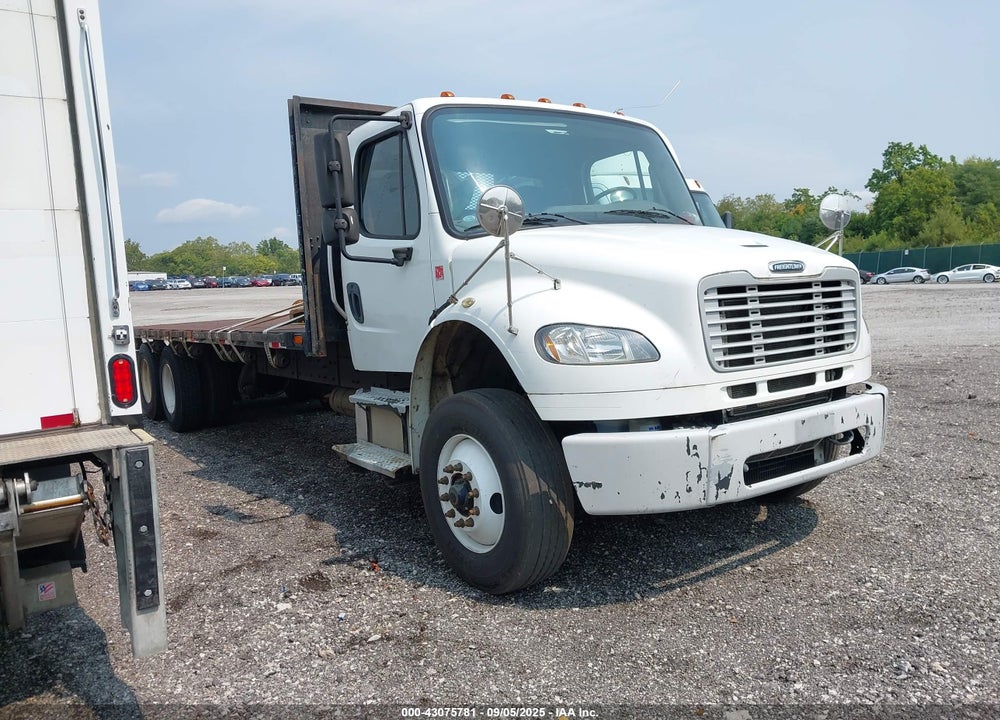 2015 FREIGHTLINER M2 106 MEDIUM DUTY VIN: 1FVHCYCY4FHGJ9471