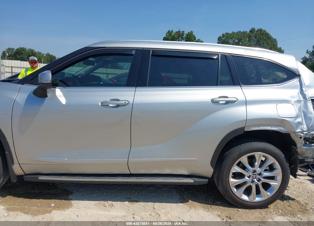 2024 TOYOTA HIGHLANDER VIN: 5TDKDRBH2RS541503