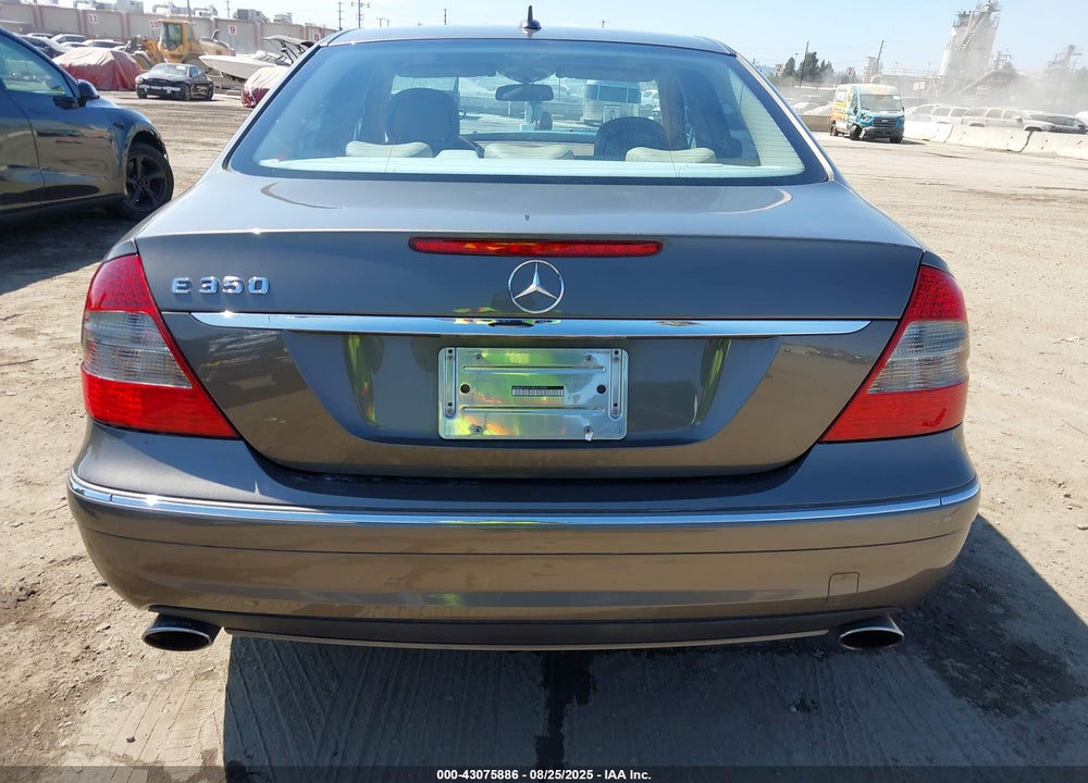 2009 MERCEDES-BENZ E-CLASS VIN: WDBUF56X19B391256